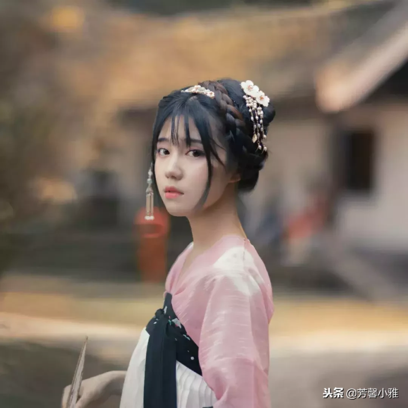 情诗现代有哪些（5首优美的情诗欣赏）